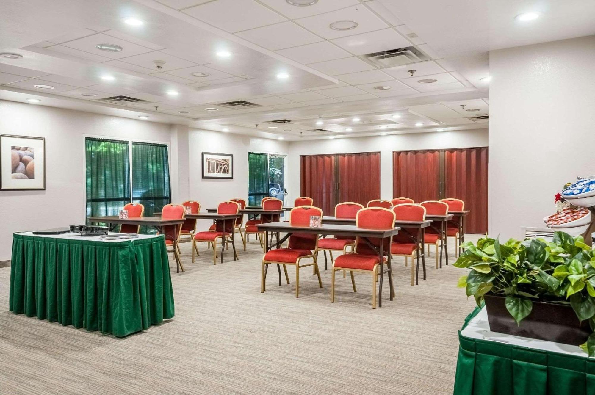 Country Inn & Suites By Radisson, Cookeville, Tn Ngoại thất bức ảnh